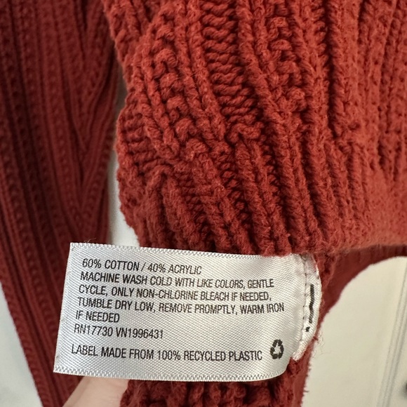 Universal Thread Rich Red Ribbed Sweater - Picture 4 of 4